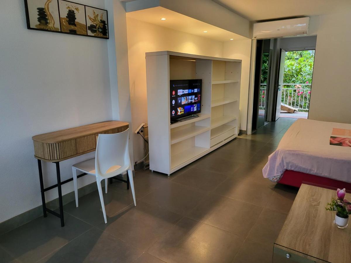 Residence Appartement La Vieille Tour Le Gosier  Eksteriør billede